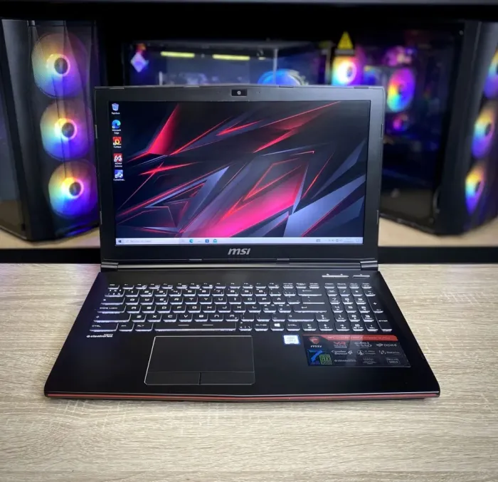 Ігровий ноутбук MSI GP62MVR 6RF Leopard Pro / 15.6" (1920x1080) IPS / Intel Core i7-7700HQ (4 (8) ядра по 2.8 - 3.8 GHz) / 8 GB DDR4 / 128 GB SSD + 1000 GB HDD / nVidia GeForce GTX 1060, 3 GB GDDR5, 192-bit / WebCam б/в - зображення 2