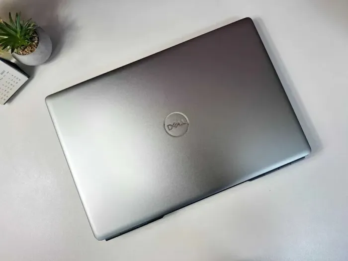 Мобільна робоча станція Dell Precision 7550 / 15.6" (1920x1080) IPS / Intel Core i7-10875H (8 (16) ядер по 2.3 - 5.1 GHz) / 64 GB DDR4 / 1000 GB SSD M.2 / nVidia Quadro RTX 5000, 16 GB GDDR6, 256-bit / WebCam б/в - зображення 7