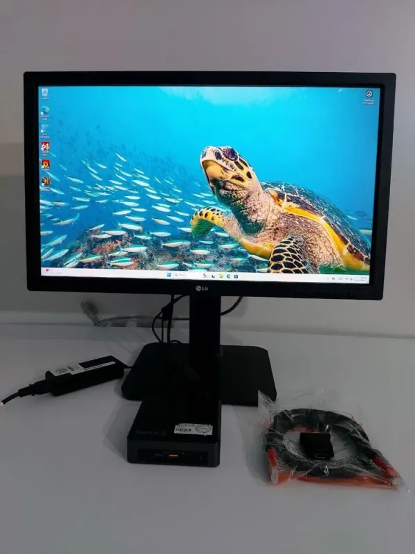 Комплект: Terra PC-Micro USFF / Intel Core i3-8109U (2 (4) ядра по 3.0 - 3.6 GHz) / 16 GB DDR4 / 512 GB SSD M.2 / Intel Iris Plus Graphics 655 / Wi-Fi + Монітор LG 24MB37PM-B / 24" (1920x1080) IPS б/в - зображення 2