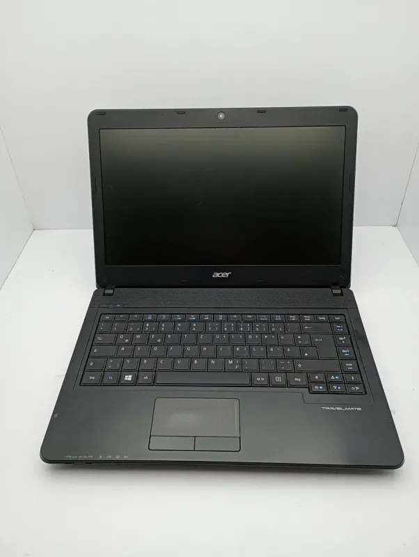 Ноутбук Acer TravelMate P243 / 14" (1366x768) TN / Intel Core i5-3210M (2 (4) ядра по 2.5 - 3.1 GHz) / 6 GB DDR3 / 320 GB HDD / Intel HD Graphics 4000 / WebCam б/в - зображення 2