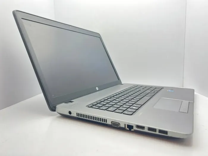 Ноутбук Б-клас HP Probook 470 G1 / 17.3" (1600x900) TN / Intel Core i5-4200M (2 (4) ядра по 2.5 - 3.1 GHz) / 8 GB DDR3 / 128 GB SSD + 500 GB HDD / AMD Radeon HD 8700M, 1 GB DDR3, 128-bit / WebCam б/у - зображення 3