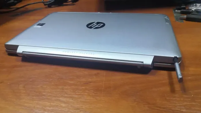 Ноутбук-трансформер HP Elite x2 1011 G1 / 11.6" (1920x1080) IPS Touch / Intel Core M-5Y71 (2 (4) ядра по 1.2 - 2.9 GHz) / 8 GB DDR3 / 256 GB SSD / Intel HD Graphics 5300 / WebCam / Дві батареї б/в - зображення 9
