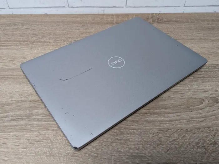 Ультрабук Б-клас Dell Latitude 5411 / 14" (1920x1080) TN / Intel Core i5-8365U (4 (8) ядра по 1.6 - 4.1 GHz) / 16 GB DDR4 / 256 GB SSD / Intel UHD Graphics / WebCam б/в - зображення 8