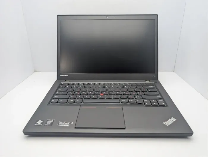 Ноутбук Lenovo ThinkPad T440s / 14" (1600x900) TN / Intel Core i5-4300U (2 (4) ядра по 1.9 - 2.9 GHz) / 8 GB DDR3 / 256 GB SSD / Intel HD Graphics 4400 / WebCam б/в - зображення 3