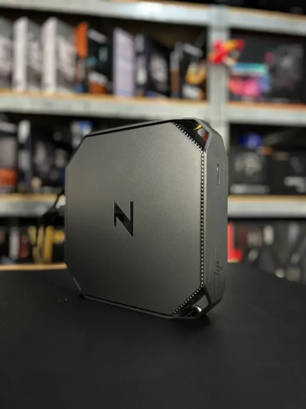 Неттоп HP Z2 Mini G3 Workstation USFF / Intel Xeon E3-1225 v6 (4 ядра по 3.3 - 3.7 GHz) / 8 GB DDR4 / 256 GB SSD M.2 / Intel HD Graphics P630 / DisplayPort б/в - зображення 3