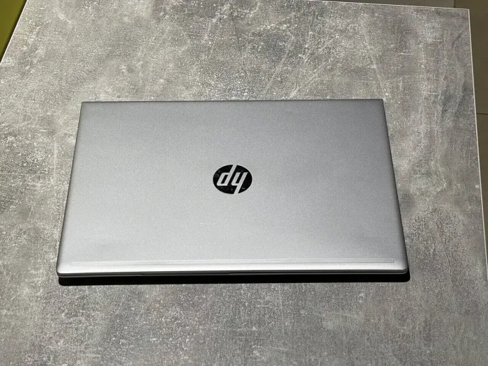 Ноутбук HP ProBook 450 G6 / 15.6" (1366x768) TN / Intel Core i5-8250U (4 (8) ядра по 1.6 - 3.4 GHz) / 16 GB DDR4 / 240 GB SSD / Intel UHD Graphics 620 / WebCam / 4G (LTE) б/в - зображення 5