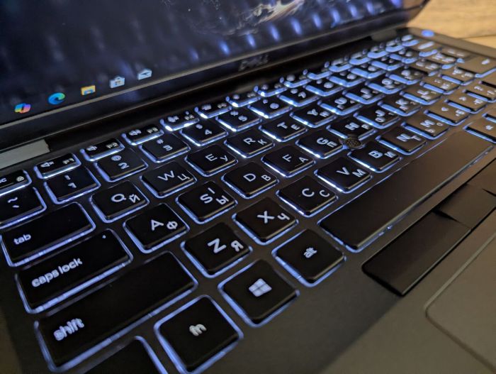 Ультрабук Dell Latitude 5400 / 14" (1920x1080) IPS / Intel Core i5-8265U (4 (8) ядра по 1.6 - 3.9 GHz) / 16 GB DDR4 / 512 GB SSD / Intel UHD Graphics 620 / WebCam / Windows 10 б/в - зображення 6