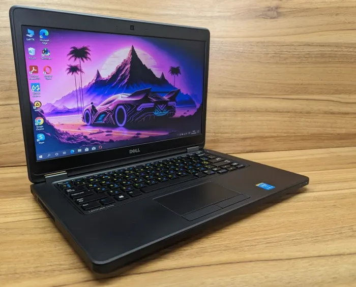 Ноутбук Dell Latitude E5450 / 14" (1366x768) TN / Intel Core i5-5200U (2 (4) ядра по 2.2 - 2.7 GHz) / 8 GB DDR3 / 256 GB SSD / Intel HD Graphics 5500 / WebCam / Windows 10 б/в - зображення 4