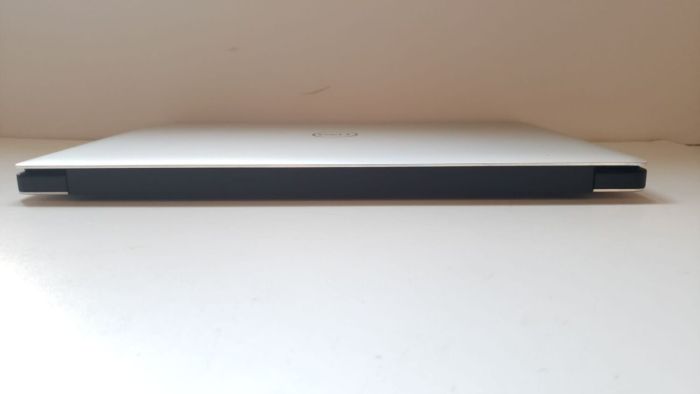 Мобільна робоча станція Dell Precision 5530 / 15,6" (3840x2160) IPS Touch / Intel Core i7-8850H (6 (12) ядра по 2,6 - 4,3 ГГц) / 32 ГБ DDR4 / 512 ГБ SSD + 750 ГБ HDD / nVidia Quadro P1000, 4 ГБ GDDR5, 128-біт / WebCam / Windows 11 Pro б/в - зображення 6