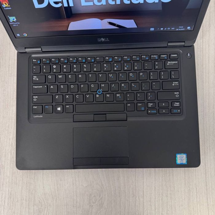 Ультрабук Б-клас Dell Latitude 5480 / 14" (1920x1080) IPS / Intel Core i7-7820HQ (4 (8) ядра по 2.9 - 3.9 GHz) / 8 GB DDR4 / 128 GB SSD M.2 / nVidia GeForce 930MX, 2 GB DDR3, 64-bit / WebCam б/в - зображення 8