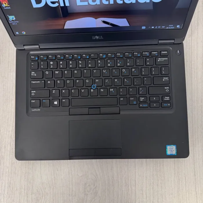 Ультрабук Б-клас Dell Latitude 5480 / 14" (1920x1080) IPS / Intel Core i7-7820HQ (4 (8) ядра по 2.9 - 3.9 GHz) / 8 GB DDR4 / 128 GB SSD M.2 / nVidia GeForce 930MX, 2 GB DDR3, 64-bit / WebCam б/в - зображення 8