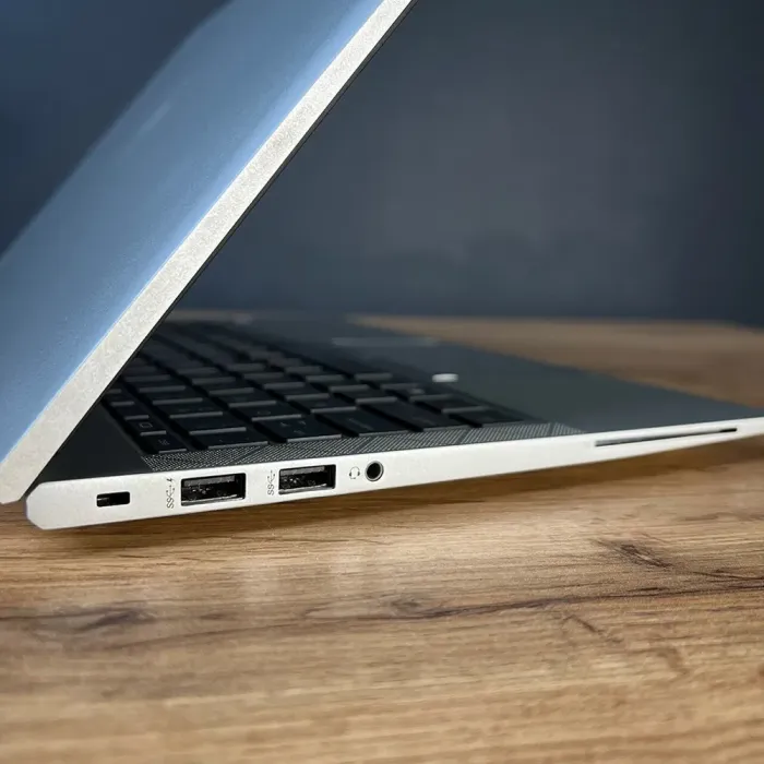 Ультрабук HP EliteBook 845 G7 / 14" (1920x1080) IPS Touch / AMD Ryzen 5 Pro 4650U (6 (12) ядер по 2.1 - 4.0 GHz) / 8 GB DDR4 / 256 GB SSD M.2 / AMD Radeon RX Vega 6 Graphics / WebCam б/в - зображення 6