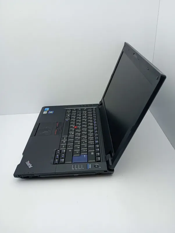 Ноутбук Lenovo ThinkPad T412 / 14" (1366x768) TN / Intel Core i5-520M (2 (4) ядра по 2.4 - 2.93 GHz) / 6 GB DDR3 / 250 GB HDD / Intel HD Graphics / WebCam б/в - зображення 6