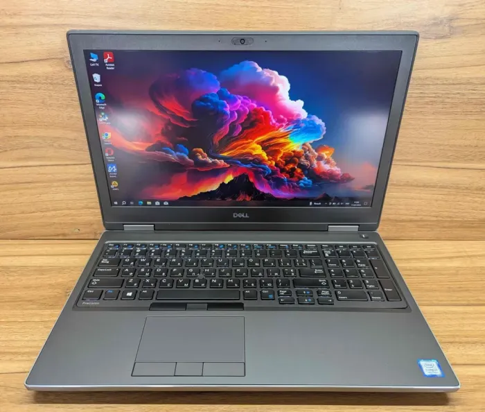 Мобільна робоча станція Dell Precision 7540 / 15.6" (1920x1080) IPS / Intel Core i7-9850H (6 (12) ядер по 2.6 - 4.6 GHz) / 32 GB DDR4 / 512 GB SSD / nVidia Quadro T1000, 4 GB GDDR5, 128-bit / WebCam / Windows 10 б/в - зображення 2