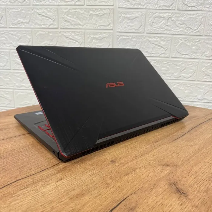 Ігровий ноутбук Б-клас Asus TUF Gaming FX504 / 15.6" (1920x1080) IPS / Intel Core i5-8300H (4 (8) ядра по 2.3 - 4.0 GHz) / 8 GB DDR4 / 512 GB SSD / nVidia GeForce GTX 1060, 3 GB GDDR5, 192-bit / WebCam б/в - зображення 6