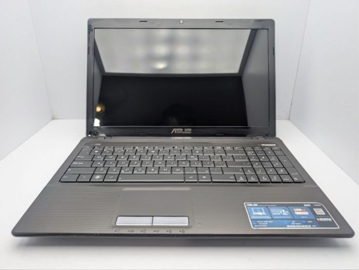 Ноутбук Asus A53T / 15.6" (1366x768) TN / AMD A6-3420M (4 ядра по 1.5 - 2.4 GHz) / 8 GB DDR3 / 120 GB SSD / AMD Radeon HD 6520G Graphics / WebCam / DVD-ROM б/в - изображение 3