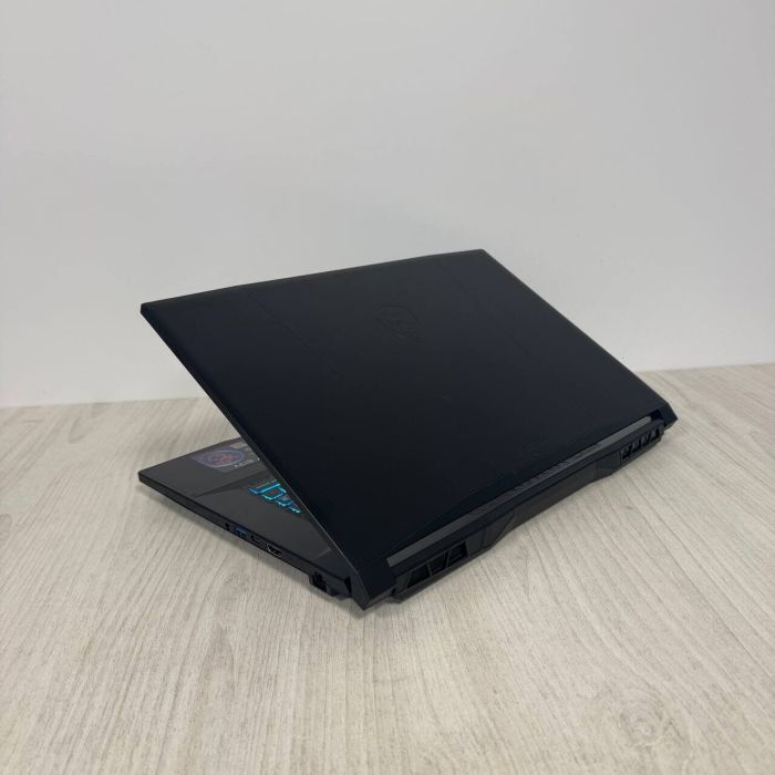 Ігровий ноутбук MSI Katana 17 B13VGK / 17,3" (1920x1080) IPS / Intel Core i7-13620H (10 (16) ядер по 3,6 - 4,9 ГГц) / 16 ГБ DDR5 / 1000 ГБ SSD M.2 / nVidia GeForce RTX 4070, 8 ГБ GDDR6, 128-біт / Веб-камера б/в - изображение 6