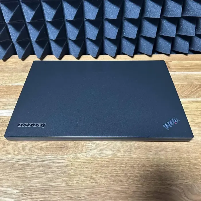 Ноутбук Б-клас Lenovo ThinkPad T450s / 14" (1920x1080) TN / Intel Core i5-5200U (2 (4) ядра по 2.2 - 2.7 GHz) / 8 GB DDR3 / 128 GB SSD / Intel HD Graphics 5500 / WebCam б/в - зображення 7