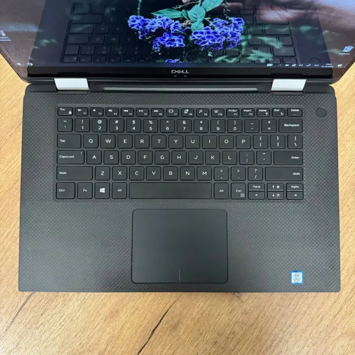 Ігровий ультрабук-трансформер Б-клас Dell XPS 15 9575 / 15.6" (1920x1080) IPS Touch / Intel Core i7-8705G (4 (8) ядра по 3.1 - 4.1 GHz) / 16 GB DDR4 / 512 GB SSD / AMD Radeon RX Vega M GL, 4 GB HBM2, 1024-bit / WebCam б/в - зображення 7