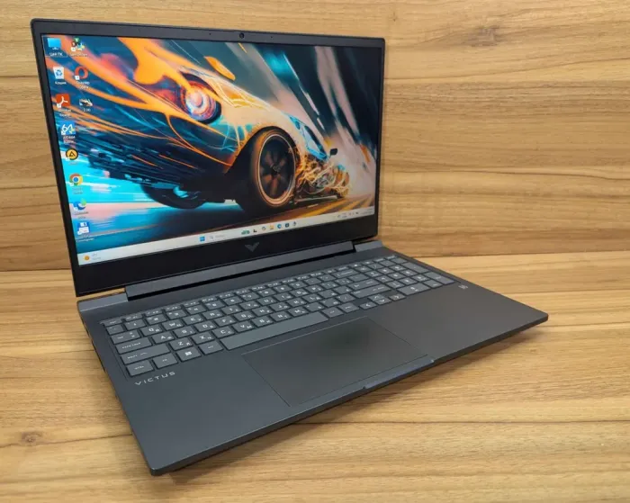 Ігровий ноутбук HP Victus 16-r0073cl / 16" (1920x1080) IPS / Intel Core i7-13700HX (16 (24) ядер по 1,5 - 5,0 ГГц) / 32 ГБ DDR5 / 1000 ГБ SSD / nVidia GeForce RTX 4060, 8 ГБ GDDR6, 128-біт / WebCam / Windows 11 б/в - зображення 4