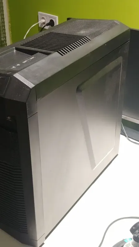 Ігровий ПК Zalman Z5 Tower / Intel Core i5-9400 (6 ядер по 2.9 - 4.1 GHz) / 16 GB DDR4 / 120 GB SSD NEW + 500 GB HDD / AMD Radeon 6500XT, 4 GB GDDR5, 128-bit / HDMI б/в - зображення 6