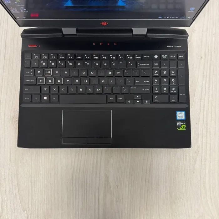 Ігровий ноутбук Б-клас HP Omen 15-dc1054nr / 15.6" (1920x1080) IPS / Intel Core i7-9750H (6 (12) ядер по 2.6 - 4.5 GHz) / 16 GB DDR4 / 512 GB SSD NVMe / nVidia GeForce GTX 1660 Ti, 6 GB GDDR6, 192-bit / WebCam б/в - зображення 7