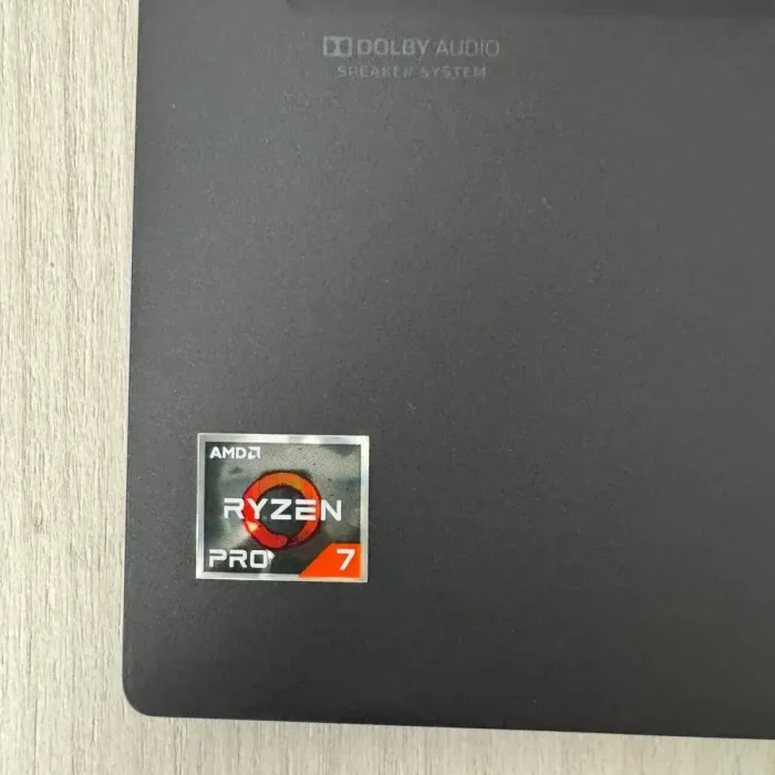 Ультрабук Lenovo ThinkPad P14s Gen 1 / 14" (1920x1080) IPS / AMD Ryzen 7 4750U (8 (16) ядер по 1.7 - 4.1 GHz) / 16 GB DDR4 / 512 GB SSD NVMe / AMD Radeon RX Vega 8 Graphics / WebCam б/в - зображення 8