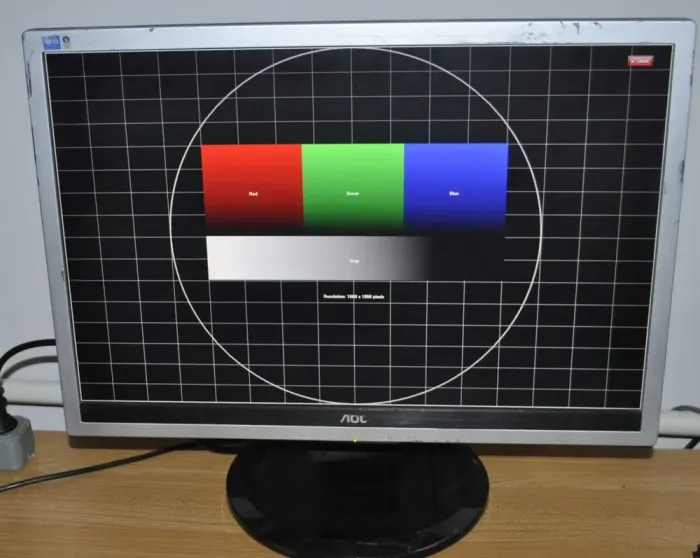 Монітор Б-клас AOC 2219P2 / 22" (1680x1050) TN / VGA, DVI / Вбудовані колонки 2x 1W / VESA 100x100 + Кабелі (VGA або DVI на вибір) та кабель живлення б/в - зображення 16