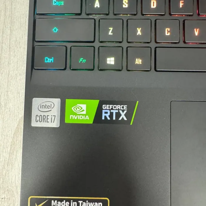 Ігровий ноутбук Б-класу Gigabyte Aorus 15G YC / 15.6" (1920x1080) IPS / Intel Core i7-10870H (8 (16) ядер по 2.2 - 5.0 GHz) / 16 GB DDR4 / 1000 GB SSD NVMe / nVidia GeForce RTX 3080, 16 GB GDDR6, 256-bit / WebCam б/в - зображення 8