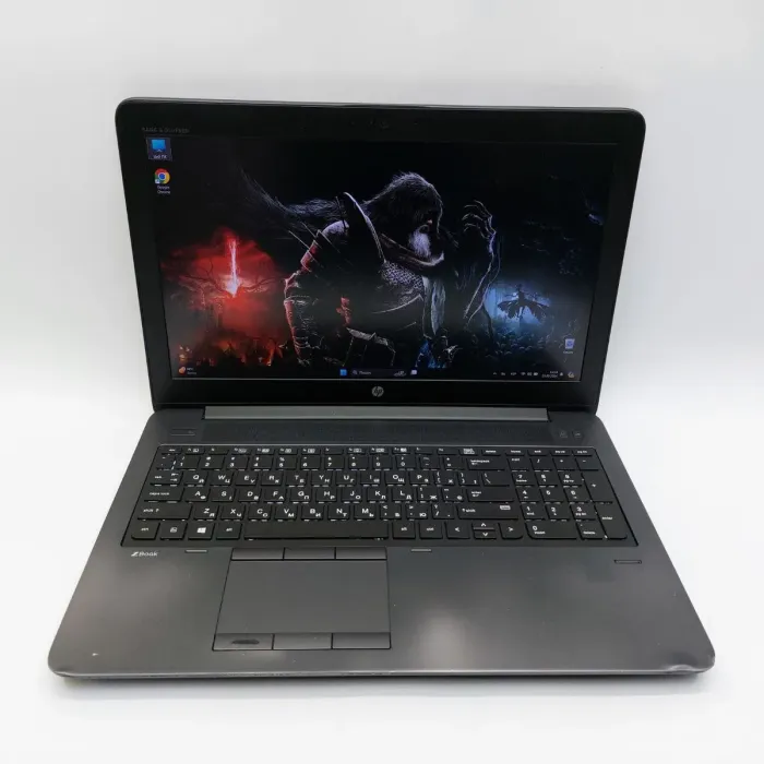 Мобільна робоча станція Б-клас HP ZBook 15 G3 / 15.6" (1920x1080) IPS / Intel Xeon E3-1505M v5 (4 (8) ядра по 2.8 - 3.7 GHz) / 16 GB DDR4 / 512 GB SSD / nVidia Quadro M2000M, 4 GB GDDR5, 128-bit / WebCam б/в - зображення 2