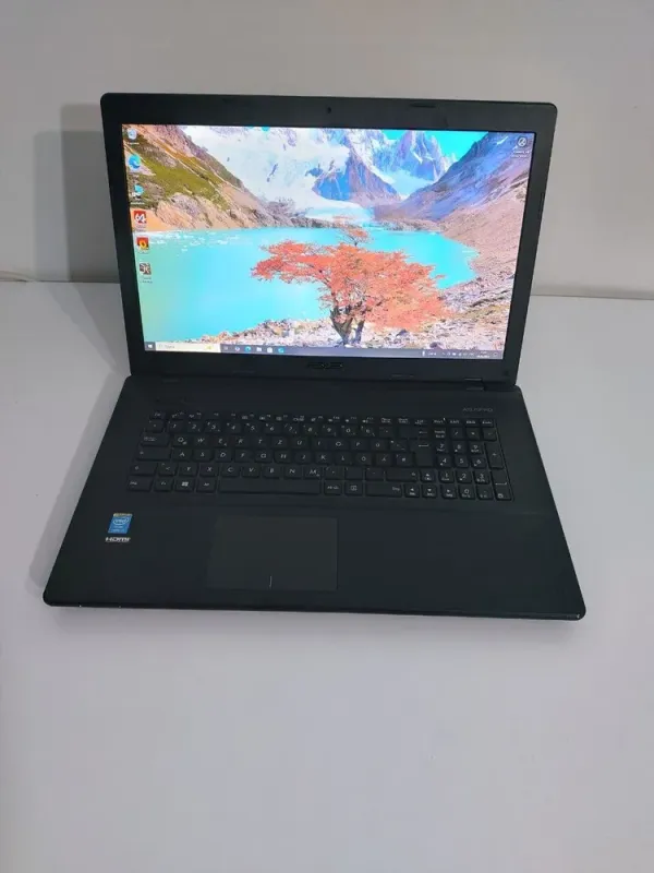 Ноутбук Asus ASUSPRO Essential P751JA / 17.3" (1600x900) TN / Intel Core i3-4000M (2 (4) ядра по 2.4 GHz) / 8 GB DDR3 / 256 GB SSD / Intel HD Graphics 4600 / WebCam / DVD-ROM б/в - зображення 2