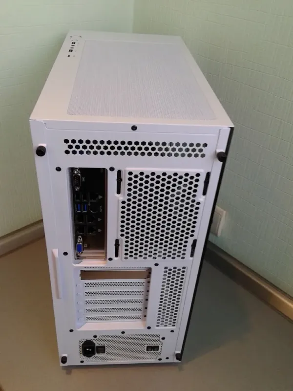 Сервер Vinga Mid Tower / 2x Intel Xeon E5-2680 v4 (14 (28) ядер по 2.4 - 3.3 GHz) / 128 GB DDR4 / 2 TB HDD / 1000W б/в - зображення 10