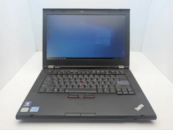 Ноутбук Lenovo ThinkPad T420 / 14" (1600x900) TN / Intel Core i5-2520M (2 (4) ядра по 2.5 - 3.2 GHz) / 8 GB DDR3 / 128 GB SSD / Intel HD Graphics 3000 / WebCam / DVD-ROM б/в - зображення 2
