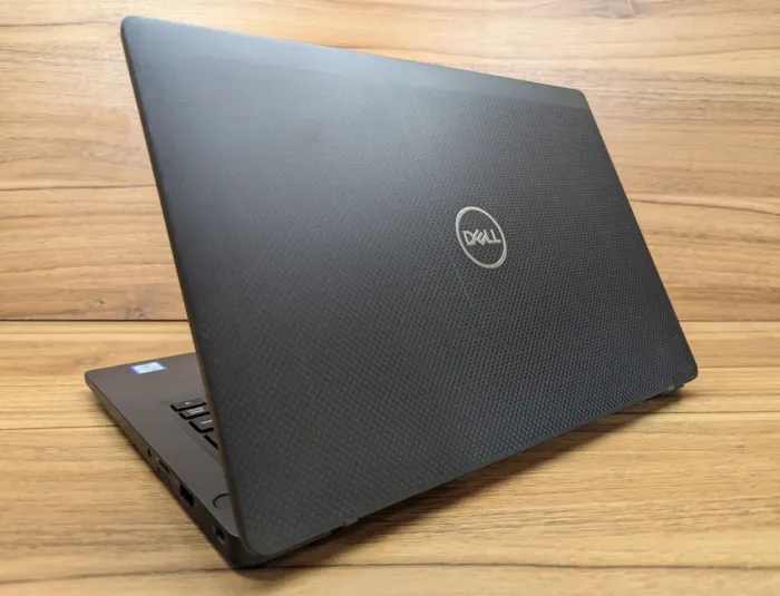 Ультрабук Dell Latitude 7400 / 14" (1920x1080) IPS / Intel Core i7-8665U (4 (8) ядра по 1.9 - 4.8 GHz) / 8 GB DDR4 / 512 GB SSD / Intel UHD Graphics 620 / WebCam / Windows 10 б/в - зображення 7