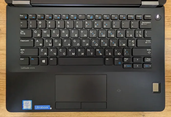 Нетбук Dell Latitude E7270 / 12.5" (1366x768) TN / Intel Core i7-6600U (2 (4) ядра по 2.6 - 3.4 GHz) / 8 GB DDR4 / 256 GB SSD / Intel HD Graphics 520 / WebCam / Fingerprint / Windows 10 б/в - зображення 5