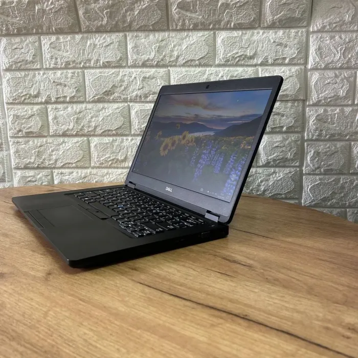 Ноутбук Б-клас Dell Latitude 5495 / 14" (1920x1080) IPS / AMD Ryzen 5 PRO 2500U (4 (8) ядра по 2.0 - 3.6 GHz) / 8 GB DDR4 / 480 GB SSD / AMD Radeon Vega 8 Graphics / WebCam б/в - зображення 5