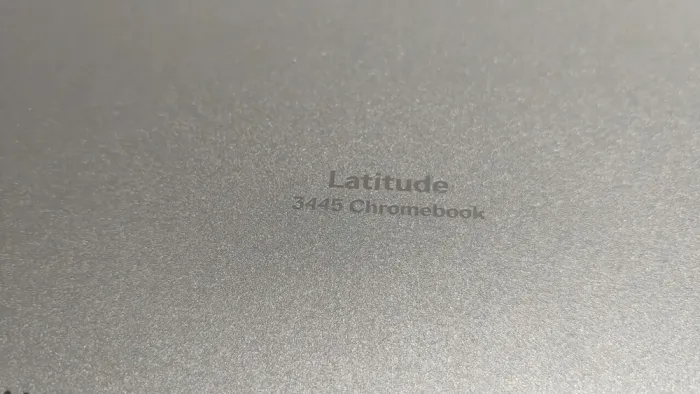 Ультрабук Dell Latitude 3445 / 14" (1920x1080) IPS / AMD Ryzen 3 7320C (4 (8) ядра по 2.4 - 4.1 GHz) / 8 GB DDR4 / 256 GB SSD / AMD Radeon 610M / WebCam / ChromeOS б/в - зображення 6