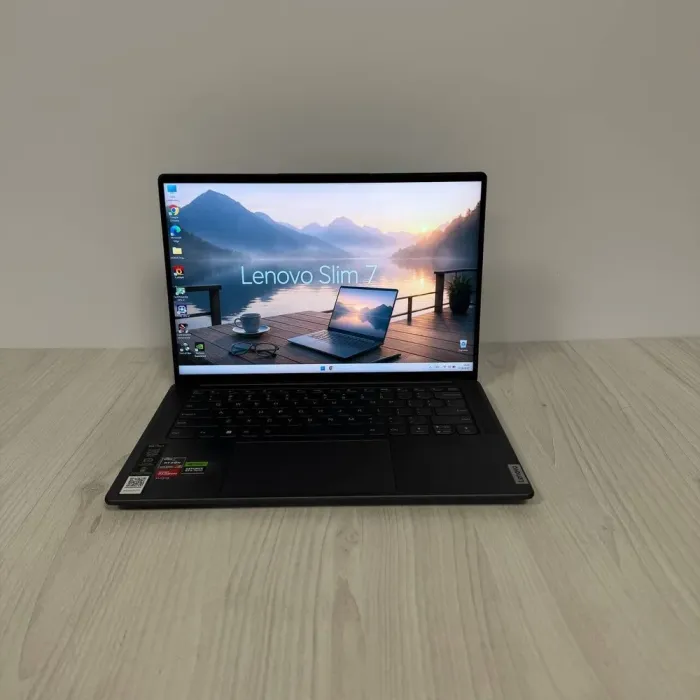 Ігровий ультрабук Б-клас Lenovo Slim 7 ProX 14ARH7 / 14.5" (3072x1920) IPS Touch / AMD Ryzen 7 6800HS (8 (16) ядер по 3.2 - 4.7 GHz) / 16 GB DDR5 / 1000 GB SSD NVMe / nVidia GeForce RTX 3050, 4 GB GDDR6, 128-bit / WebCam б/в - зображення 2