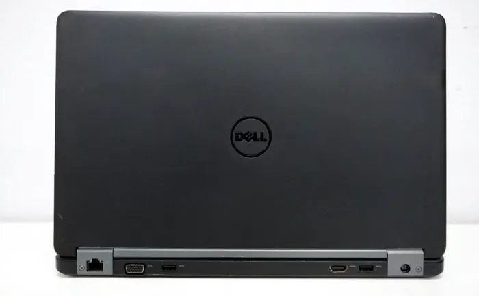 Ноутбук Б-класс Dell Latitude E5570 / 15.6" TN / Intel Core i3-6100U (2(4) ядра по 2.3GHz) / 8GB DDR4 / 128GB SSD M.2 + 500GB HDD / HD Graphics 520 / WebCam б/в - зображення 6