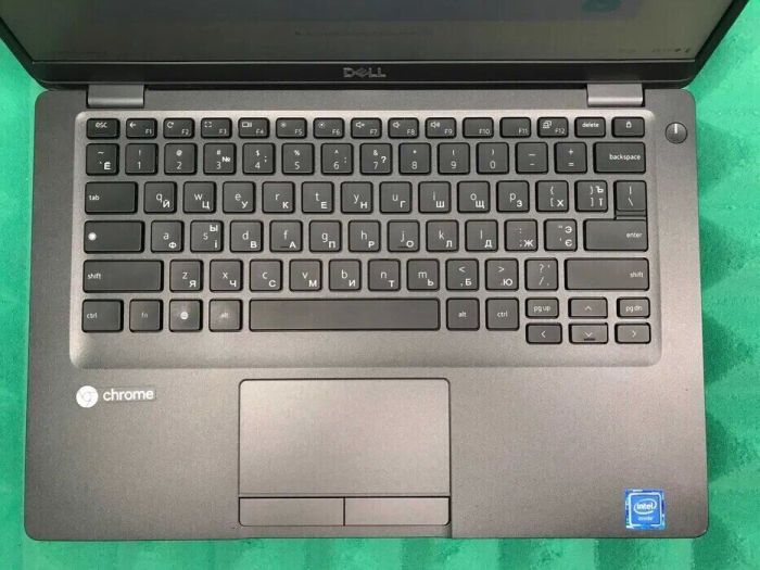 Ультрабук Dell Latitude 5400 Chromebook / 14" (1920x1080) IPS / Intel Core i3-8145U (2 (4) ядра по 2.1 - 3.9 GHz) / 8 GB DDR4 / 256 GB SSD M.2 / Intel UHD Graphics 620 / WebCam / ChromeOS б/в - зображення 8