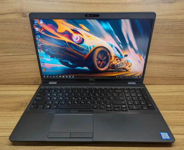 Ноутбук Dell Precision 3540 / 15.6" (1920x1080) IPS / Intel Core i5-8265U (4 (8) ядра по 1.6 - 3.9 GHz) / 16 GB DDR4 / 512 GB SSD / AMD Radeon Pro WX 2100, 2 GB GDDR5, 64-bit / WebCam / Windows 10 б/в - зображення 2