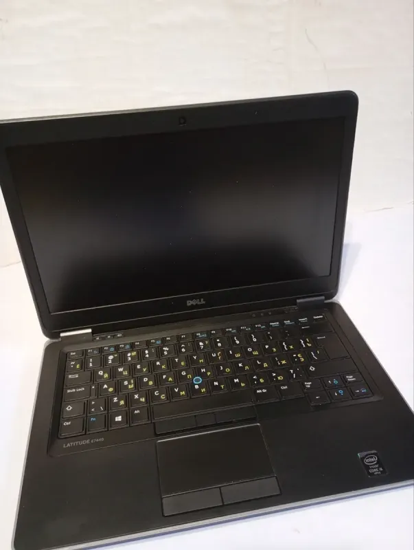 Ультрабук Dell Latitude E7440 / 14" (1920x1080) TN / Intel Core i5-4300U (2 (4) ядра по 1.9 - 2.9 GHz) / 8 GB DDR3 / 256 GB SSD / Intel HD Graphics 4400 / WebCam / АКБ не тримає б/в - зображення 3