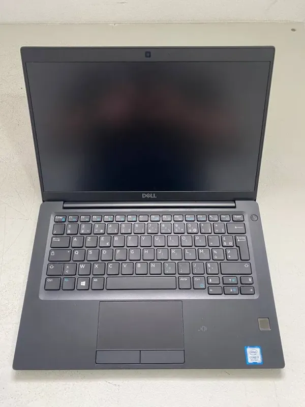 Ультрабук Dell Latitude 7390 / 13.3" (1920x1080) IPS / Intel Core i7-8650U (4 (8) ядра по 1.9 - 4.2 GHz) / 16 GB DDR4 / 512 GB SSD / Intel UHD Graphics 620 / WebCam б/в - зображення 2