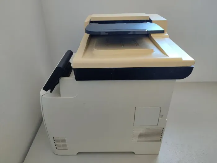 МФУ HP LaserJet Pro 300 MFP M375nw / Лазерний кольоровий друк / 600x600 dpi / A4 / 18 стор / хв / USB 2.0, Ethernet / Кабелі в комплекті б/в - зображення 4