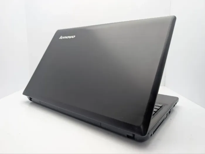 Ноутбук Lenovo G580 / 15.6" (1366x768) TN / Intel Core i3-3120M (2 (4) ядра по 2.5 GHz) / 8 GB DDR3 / 500 GB HDD / nVidia GeForce GT 635M, 2 GB GDDR3, 128-bit / WebCam / DVD-ROM б/в - зображення 8