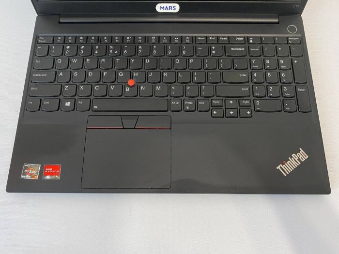 Ноутбук Б-клас Lenovo ThinkPad E15 Gen 2 / 15.6" (1920x1080) TN / AMD Ryzen 5 4500U (6 ядер по 2.3 - 4.0 GHz) / 16 GB DDR4 / 256 GB SSD M.2 / AMD Radeon Graphics / WebCam / HDMI б/в - зображення 5