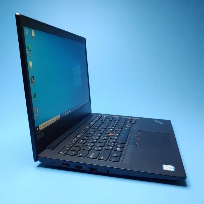 Ультрабук Lenovo ThinkPad E490 / 14" (1920x1080) IPS / Intel Core i5-8265U (4 (8) ядра по 1.6 - 3.9 GHz) / 8 GB DDR4 / 240 GB SSD / Intel UHD Graphics 620 / WebCam / Win 10 Pro б/в - зображення 4