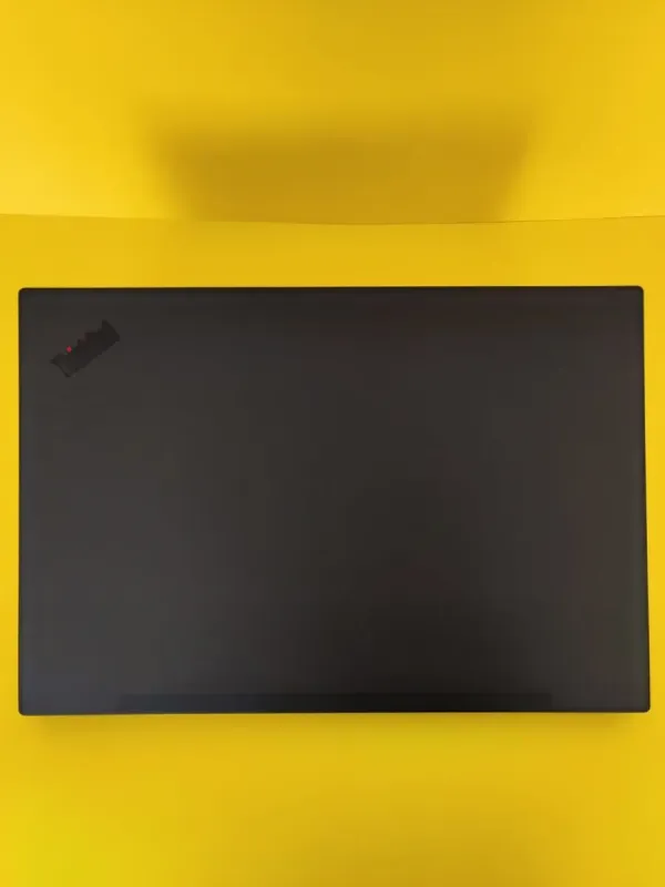 Мобільна робоча станція Lenovo ThinkPad P1 / 15.6" (3840x2160) Touch OLED / Intel Core i7-9850H (6 (12) ядер по 2.6 - 4.6 GHz) / 16 GB DDR4 / 480 GB SSD / nVidia Quadro T1000, 4 GB DDR5, 128-bit / WebCam б/в - зображення 7