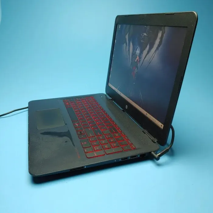 Ігровий ноутбук Б-клас HP Omen 15-ex033xd / 15.6" (1920x1080) IPS / Intel Core i7-6700HQ (4 (8) ядра по 2.6 GHz - 3.5 GHz) / 16 GB DDR4 / 480 GB SSD / nVidia GeForce GTX 960M, 4 GB GDDR5, 128-bit / WebCam / Win 10 Home б/в - зображення 3