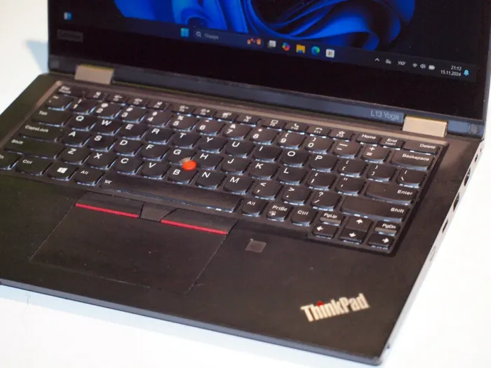 Ультрабук-трансформер Lenovo Thinkpad L13 Yoga Gen 2 / 13.3" (1920x1200) IPS Touch / Intel Core i5-1135G7 (4 (8) ядра по 2.4 - 4.2 GHz) / 8 GB DDR4 / 256 GB SSD M.2 / Intel Iris Xe Graphics / WebCam / Стилус / Win 11 б/в - зображення 7